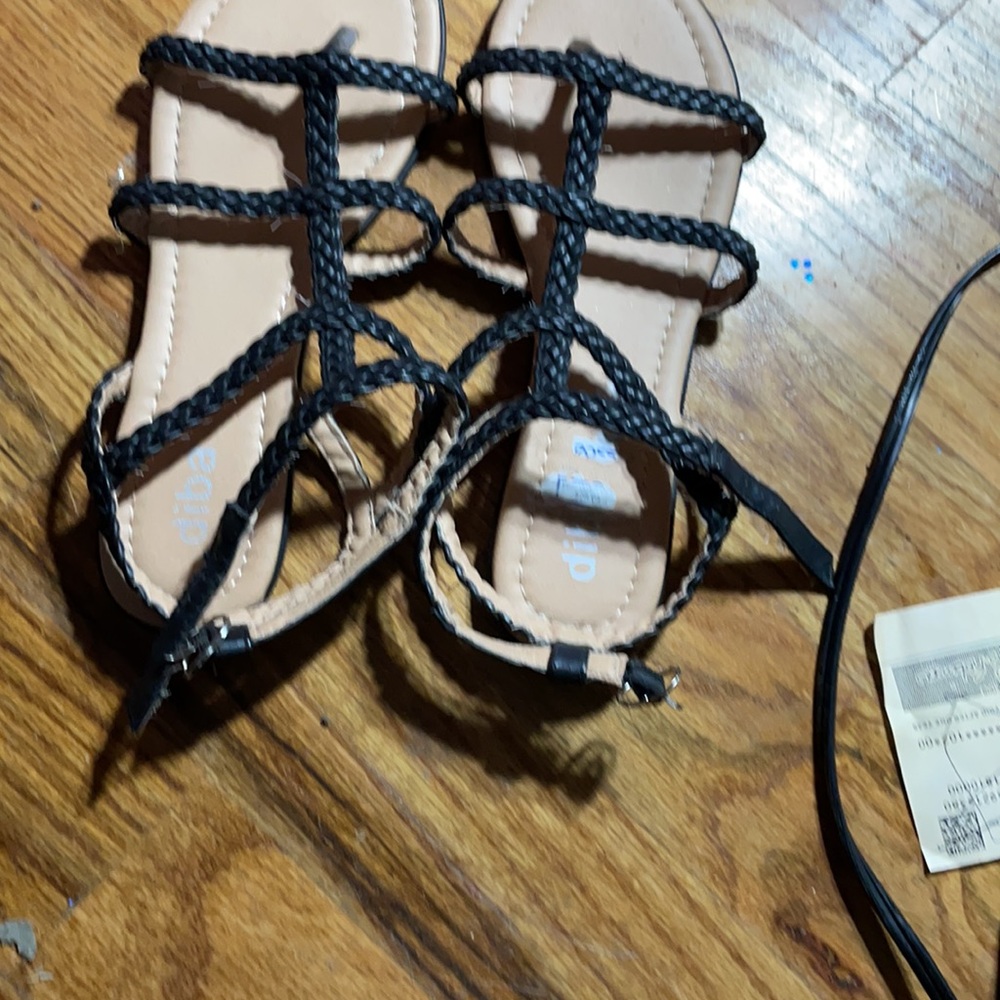 Sandals - Picture 2 of 2